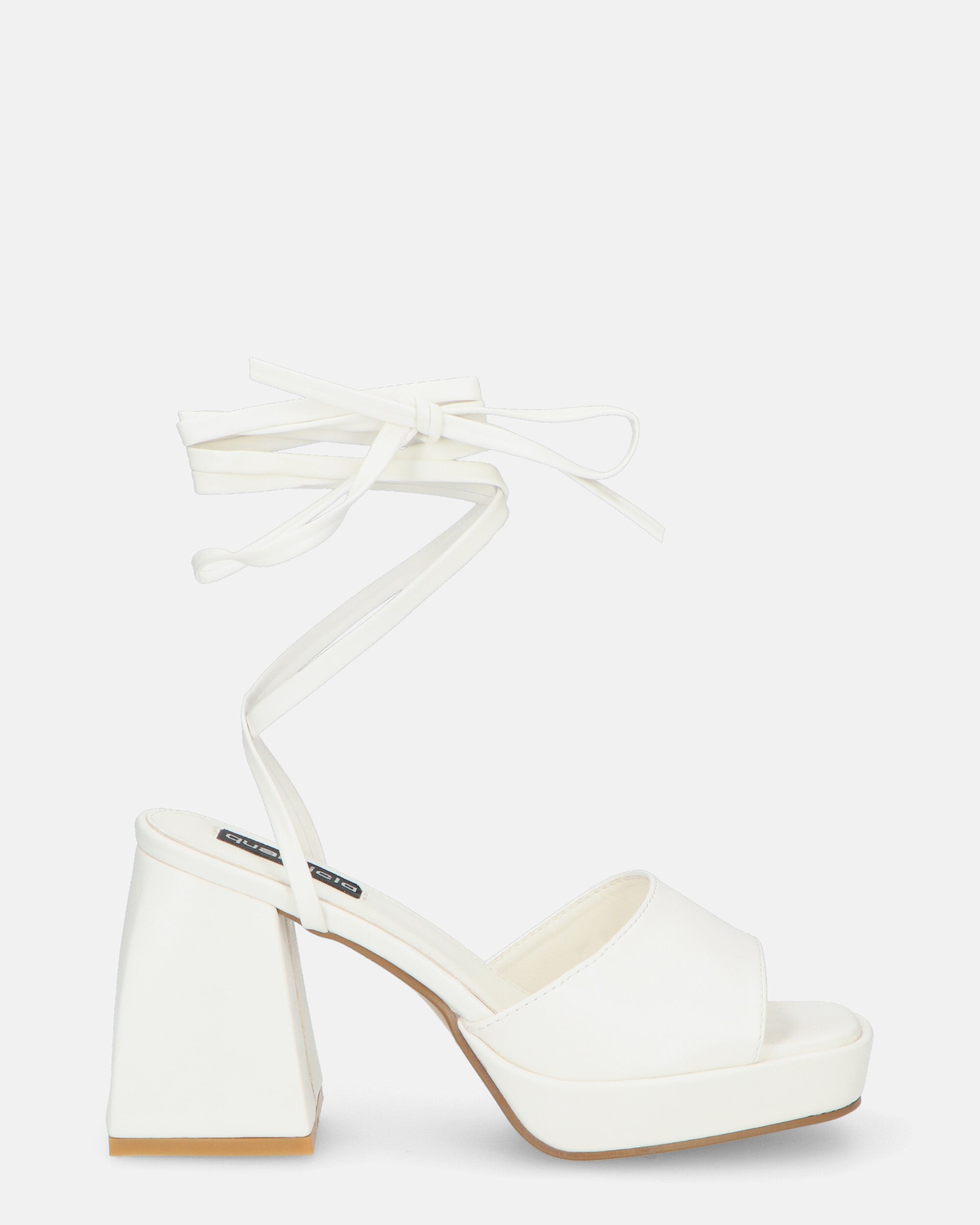 TOMI - sandals in white with laces and squared heel