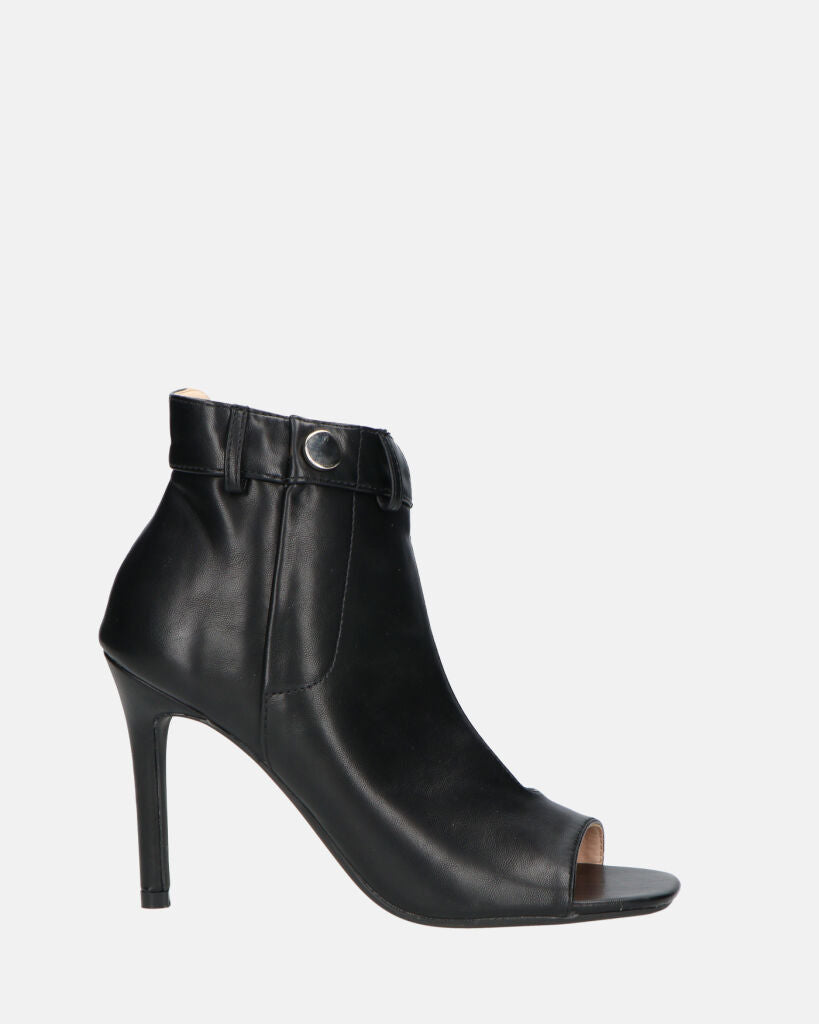 GEMA - black PU heels